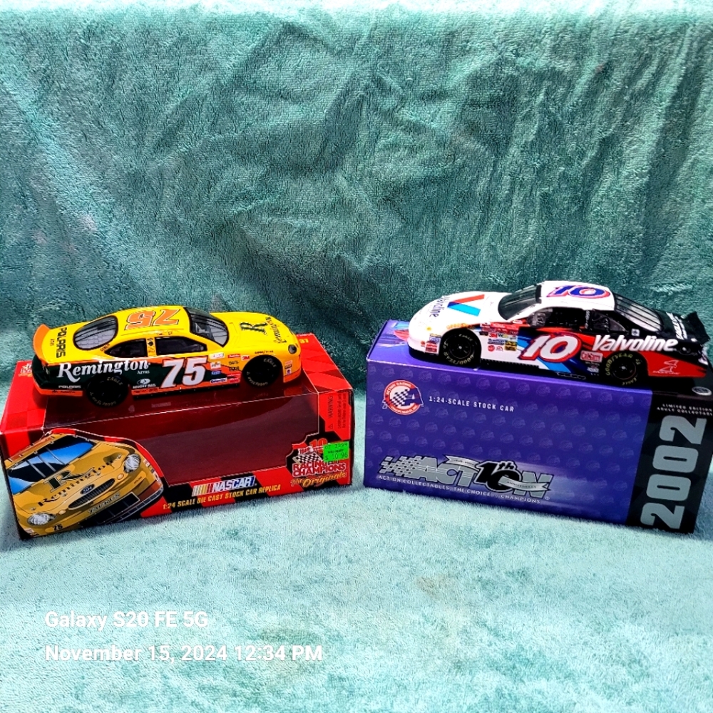 NASCAR RACING CARS